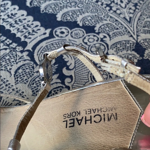 Sandals - Picture 5 of 5